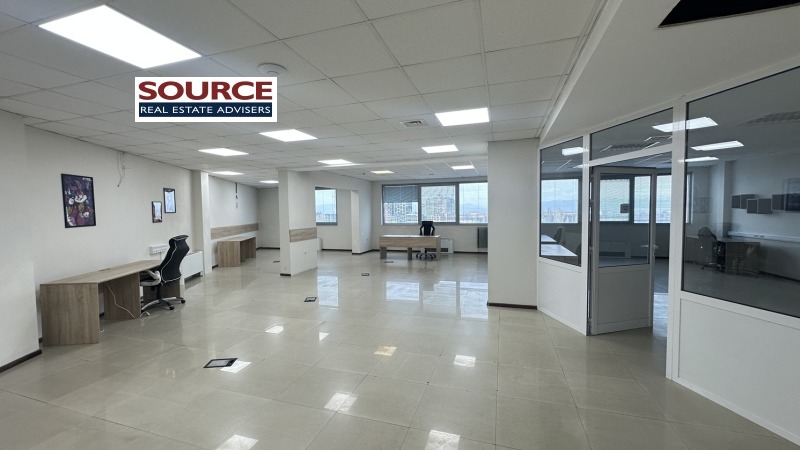 Дава под наем  Офис град София , Център , 230 кв.м | 86884226