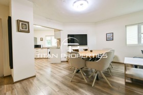 ����� ���� ��� ���� 3-�����,���� �����, ������� 2>