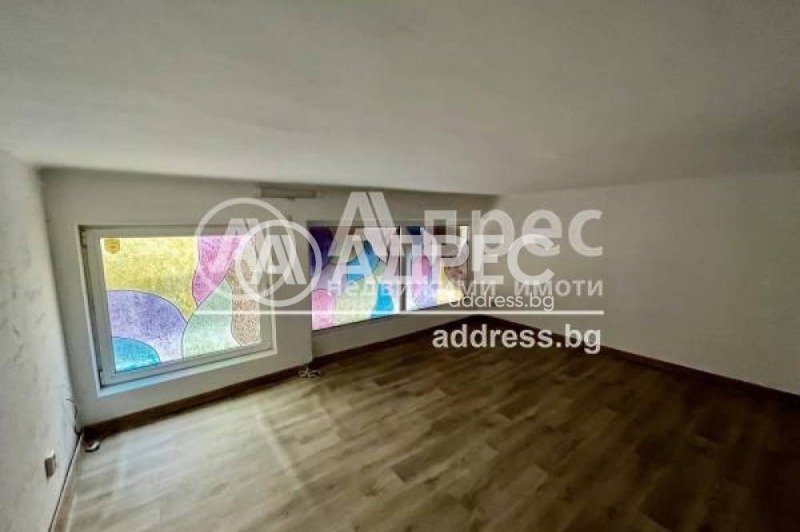 Издаје се  Схоп Софија , Центар , 29 м2 | 60620350 - слика [4]