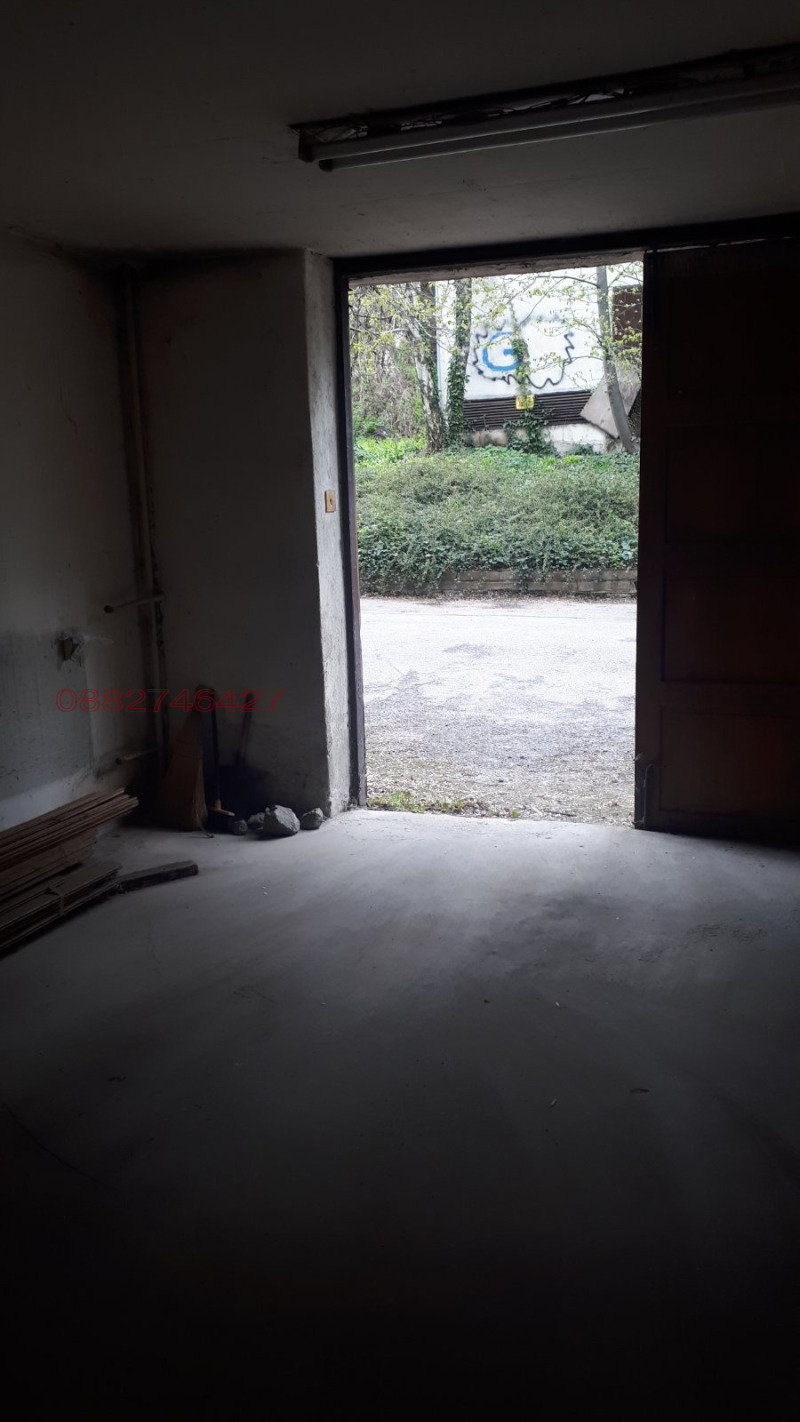 För uthyrning  Garage Sofia , Lozenec , 23 kvm | 35869083 - bild [3]
