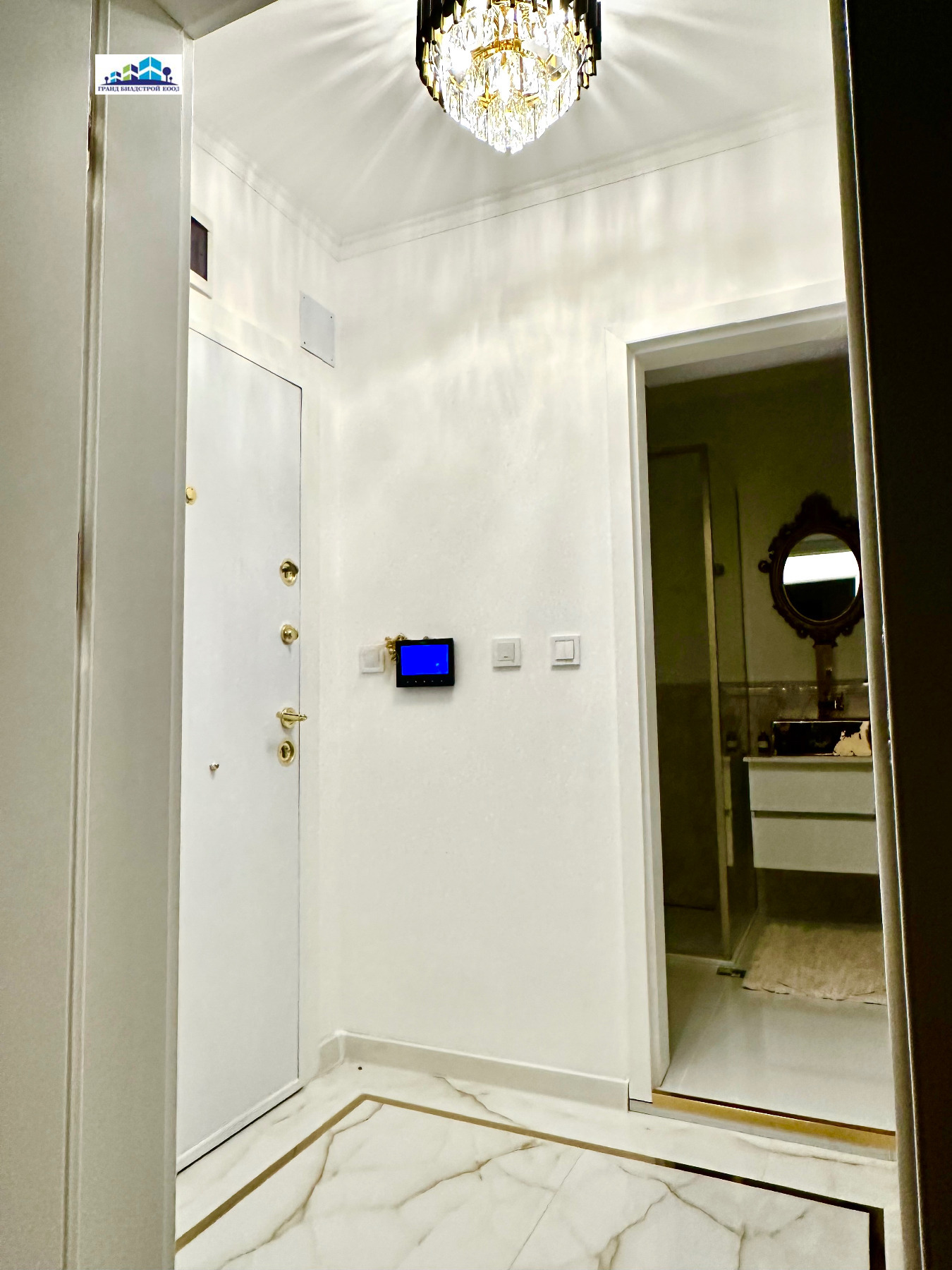 Дава под наем 2-СТАЕН, гр. Шумен, Боян Българанов 1, снимка 10 - Апартаменти - 54008601