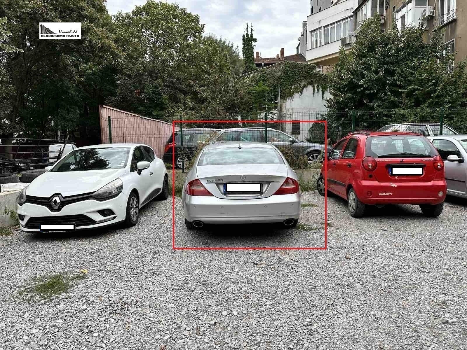 Дава под наем ГАРАЖ, ПАРКОМЯСТО, гр. София, Център