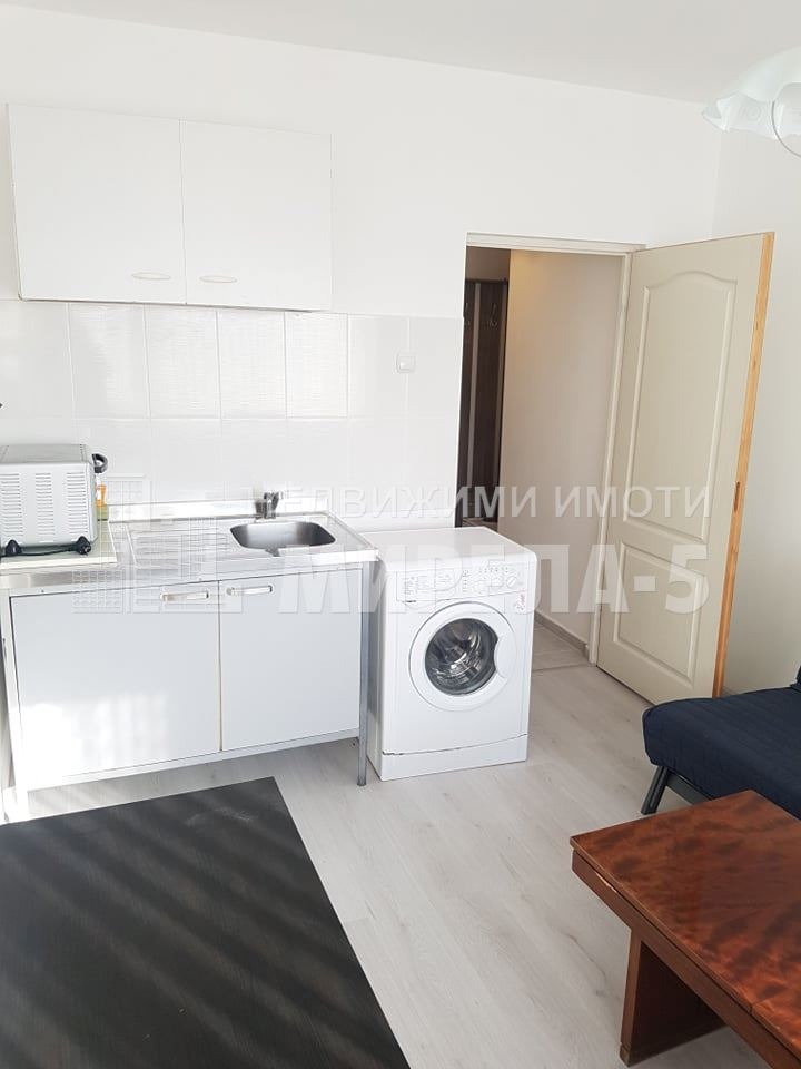 De inchiriat  Cameră Ruse , Drujba 2 , 17 mp | 35113399