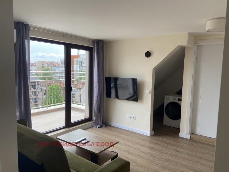 K pronájmu  3 ložnice Sofia , Centar , 81 m2 | 16126481
