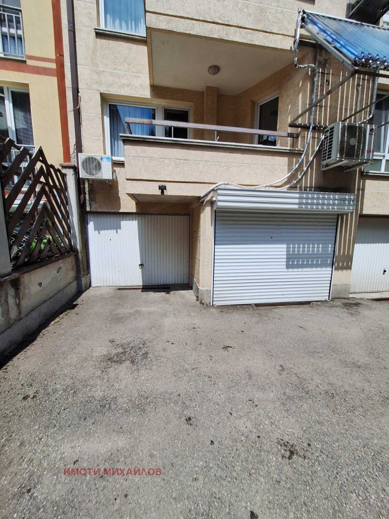 Zu vermieten  3 Schlafzimmer Sofia , Lozenez , 135 qm | 96575868 - Bild [14]