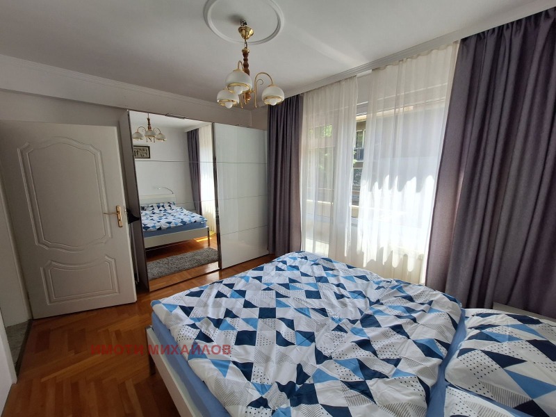 Zu vermieten  3 Schlafzimmer Sofia , Lozenez , 135 qm | 96575868 - Bild [5]