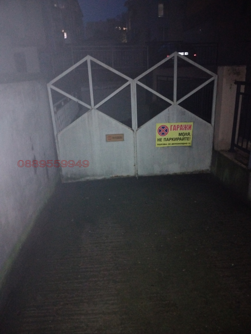 Дава под наем ГАРАЖ, ПАРКОМЯСТО, гр. Стара Загора, Център, снимка 3 - Гаражи и паркоместа - 52781448