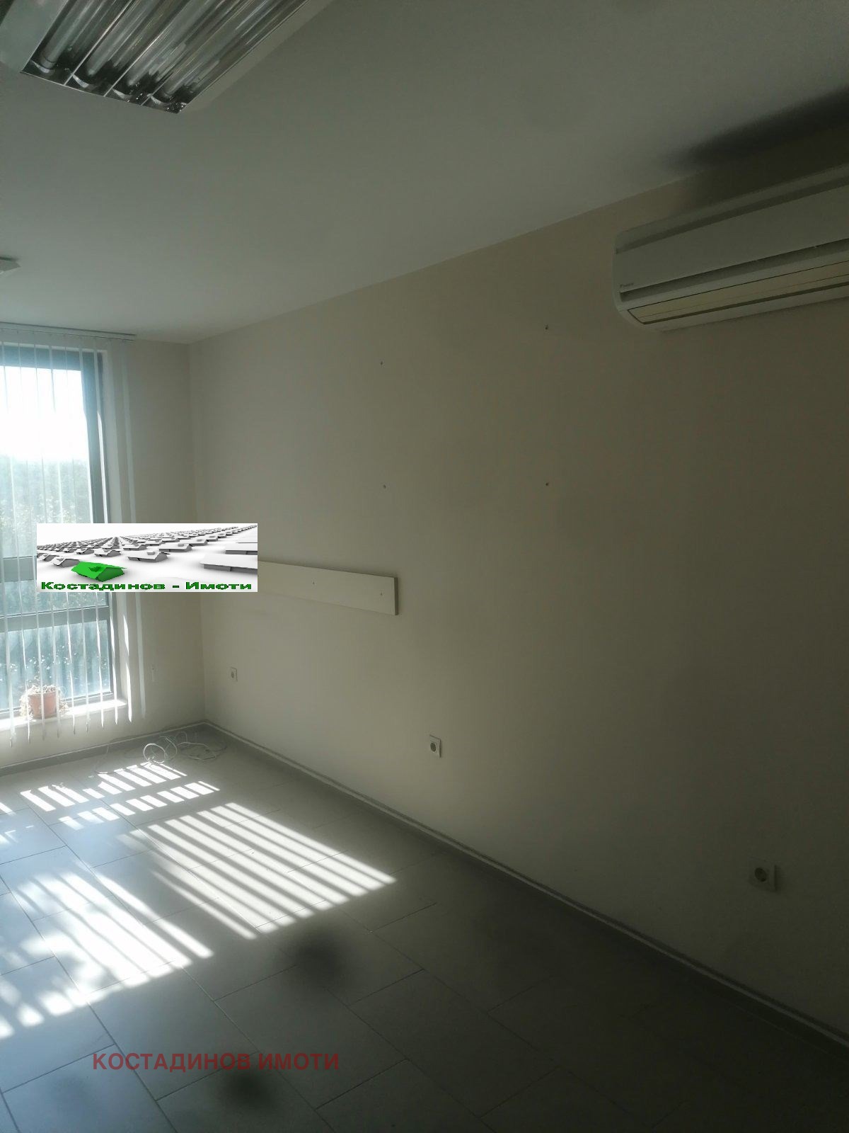 Дава под наем ОФИС, гр. Пловдив, Кючук Париж, снимка 3 - Офиси - 54141056