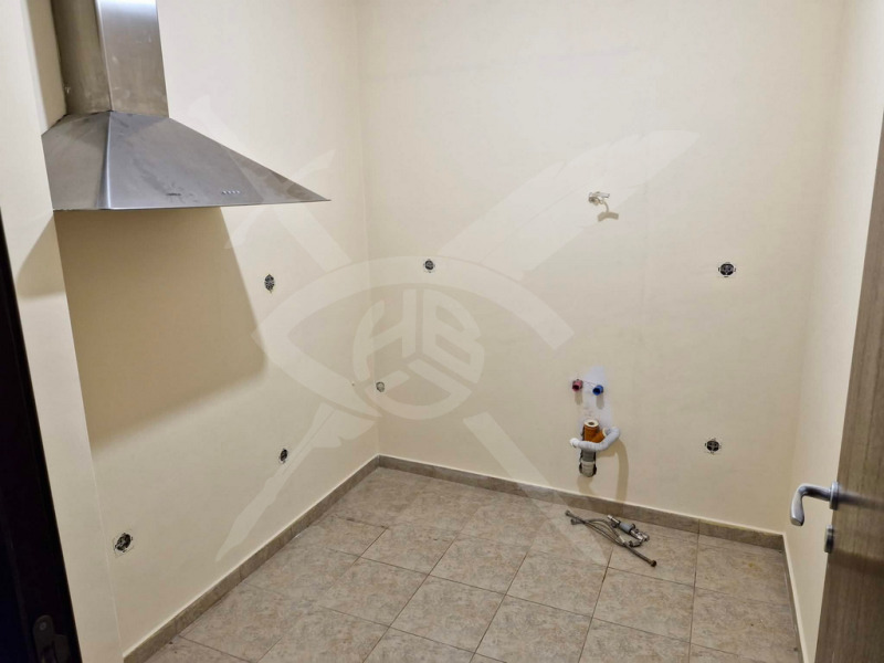 Дава под наем 3-СТАЕН, гр. Варна, Окръжна болница-Генерали, снимка 5 - Апартаменти - 53188559