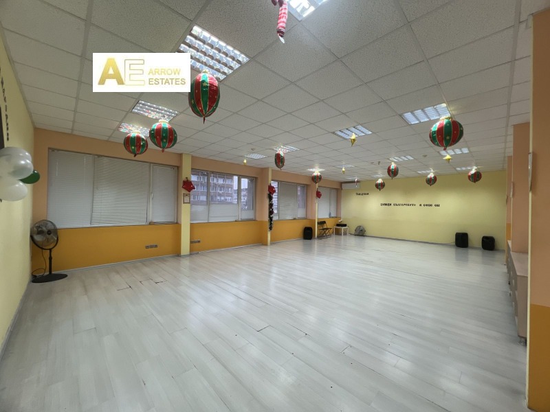 Дава под наем ОФИС, гр. София, Гео Милев