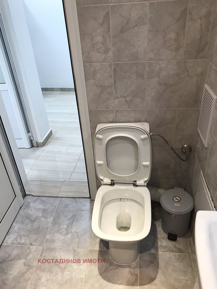 Издаје се  Схоп Пловдив , Гагарин , 86 м2 | 71062027 - слика [8]