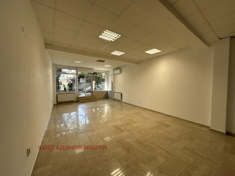 Da affittare  Negozio Plovdiv , Gagarin , 86 mq | 71062027 - Immagine [3]