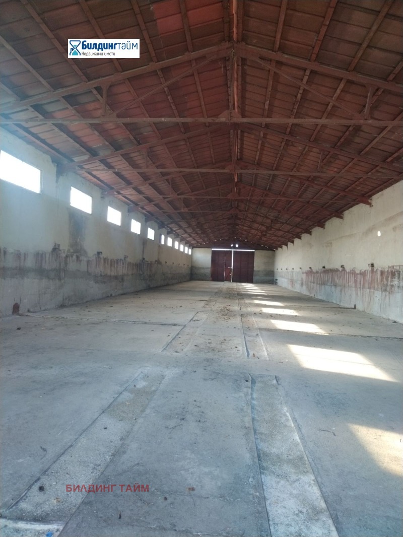 For Rent  Storage Shumen , Promishlena zona , 700 sq.m | 50191749