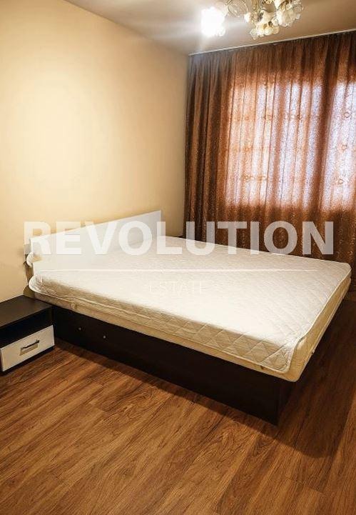 Дава под наем 1-СТАЕН, гр. Варна, Център