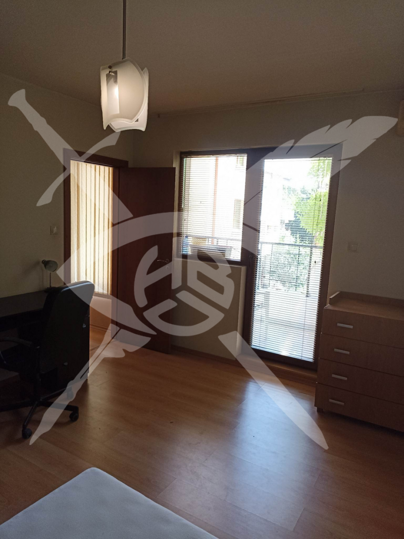 K pronájmu  2 ložnice Varna , Centar , 110 m2 | 38362384 - obraz [6]