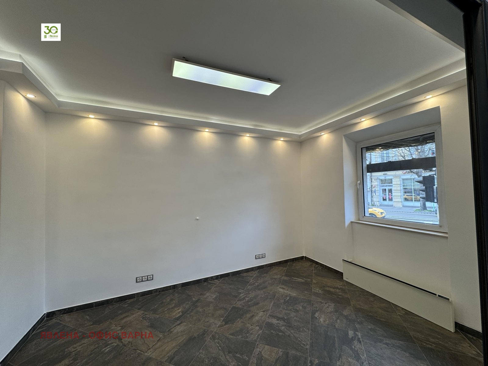 Дава под наем ОФИС, гр. Варна, Център, снимка 3 - Офиси - 53720548