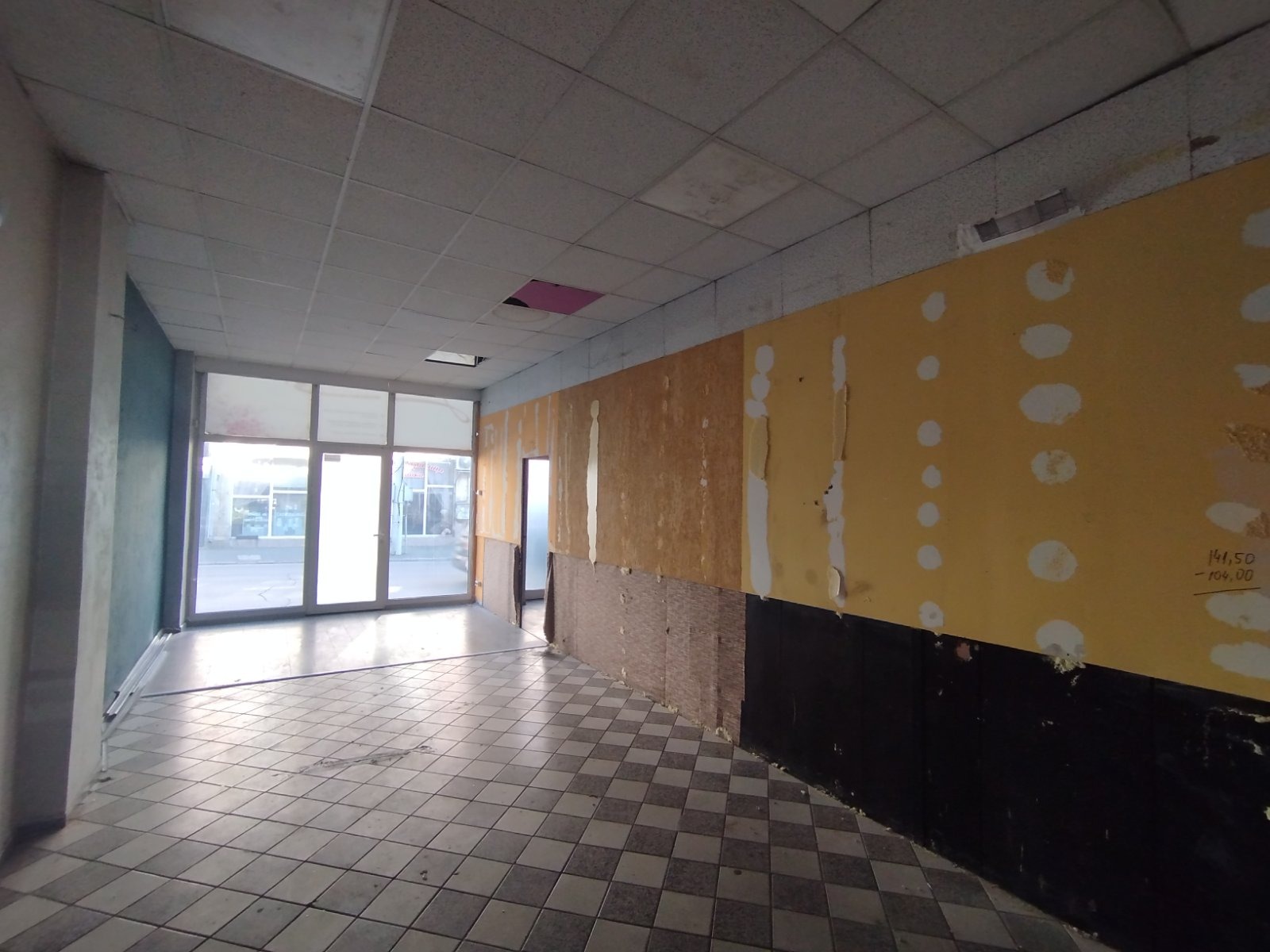 Дава под наем МАГАЗИН, гр. Русе, Център, снимка 6 - Магазини - 56371722