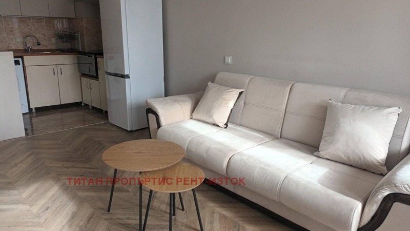 Дава под наем 2-СТАЕН, гр. Бургас, Славейков, снимка 2 - Апартаменти - 52929165