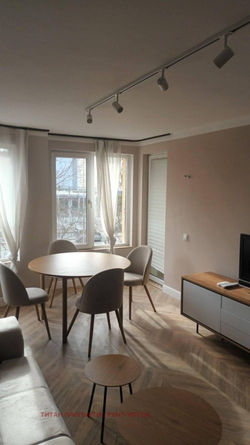 Дава под наем 2-СТАЕН, гр. Бургас, Славейков, снимка 3 - Апартаменти - 52929165