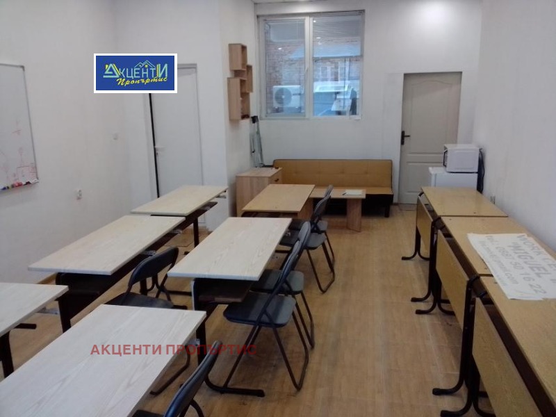 Дава под наем ОФИС, гр. Велико Търново, Център, снимка 2 - Офиси - 52401109