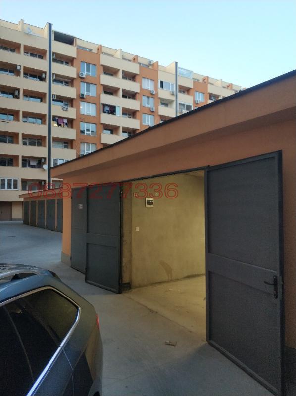 Дава под наем ГАРАЖ, ПАРКОМЯСТО, гр. Пловдив, Тракия, снимка 4 - Гаражи и паркоместа - 52784651