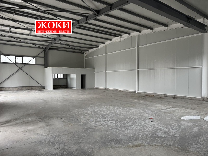 Дава под Наем СКЛАД в град Перник, Изток - 300 кв.м / 1 200 € » 2 347.00 лв., ЖОКИ ЕООД