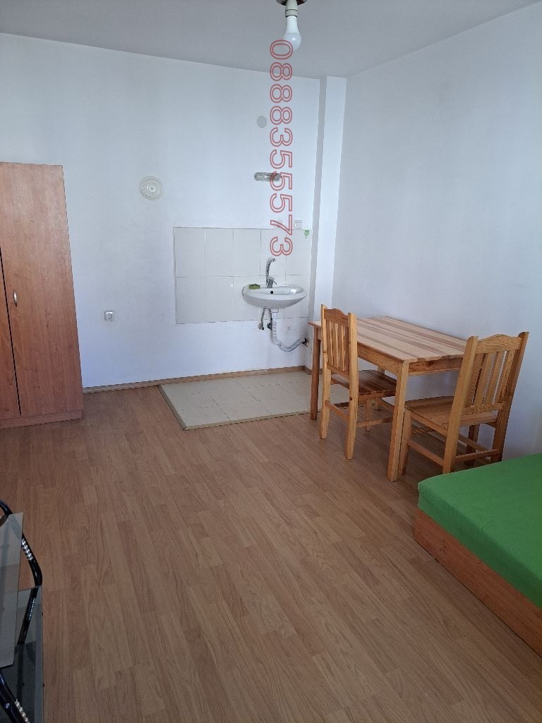 Дава под наем СТАЯ, гр. Плевен, Идеален център, снимка 9 - Стаи под наем - 52782125