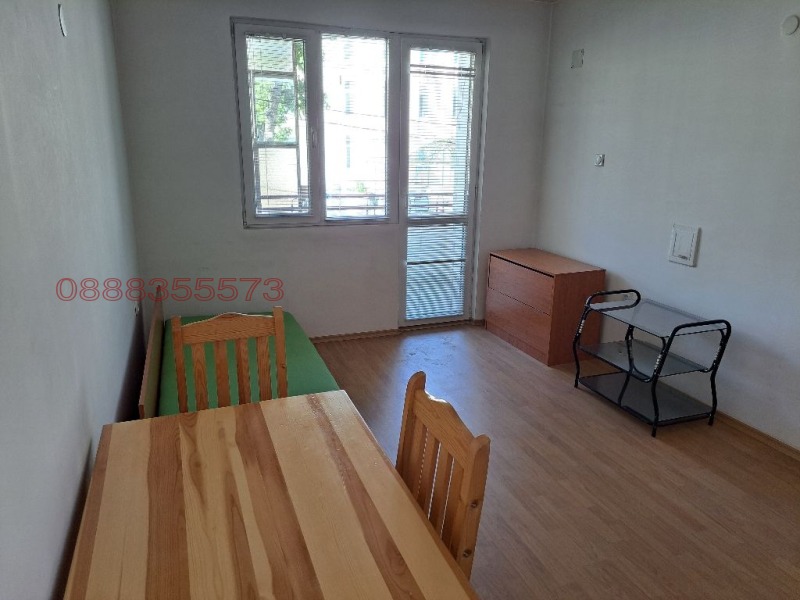 Дава под наем СТАЯ, гр. Плевен, Идеален център, снимка 11 - Стаи под наем - 52782125