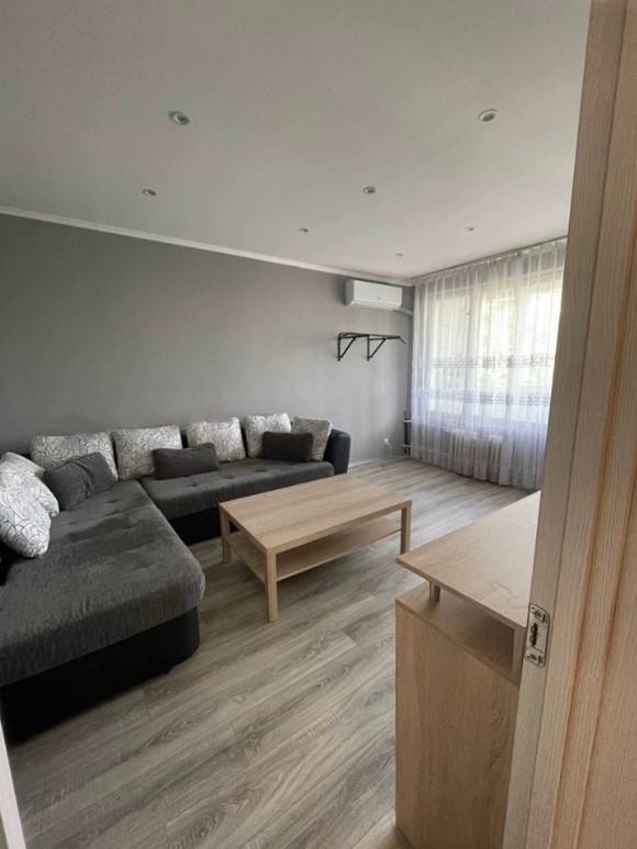 Дава под нем  2-стаен, град София, Борово •  599 EUR • ID 41823793 — holmes.bg - [1] 