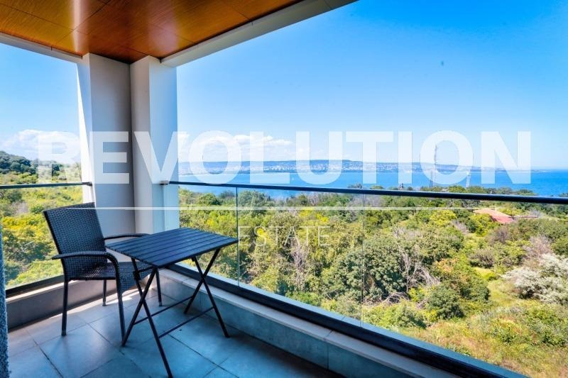 Do wynajęcia  2 sypialnie Warna , Galata , 108 mkw | 83385717 - obraz [3]