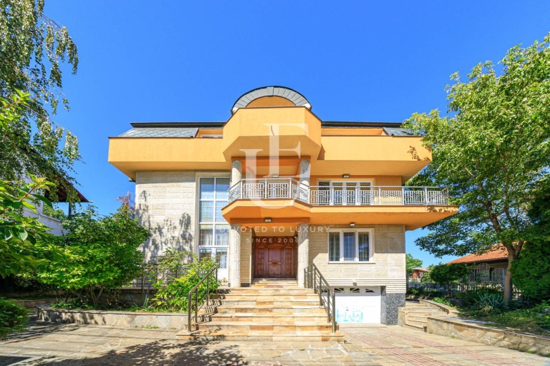 De inchiriat  Casa Sofia , Simeonovo , 600 mp | 31869959