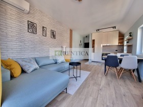 1 quarto Trochevo, Varna 1