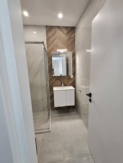 En renta  1 dormitorio Plovdiv , Mladezhki Jalm , 70 metros cuadrados | 66173001 - imagen [5]