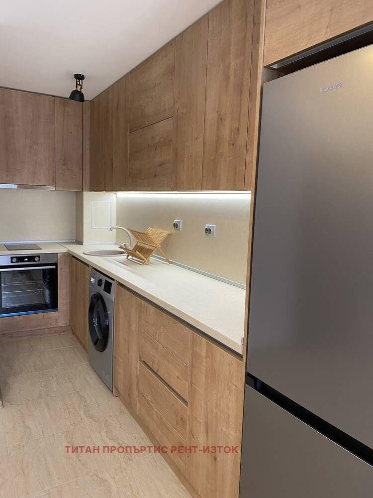 Дава под наем 2-СТАЕН, гр. Бургас, Лазур, снимка 2 - Апартаменти - 53244587