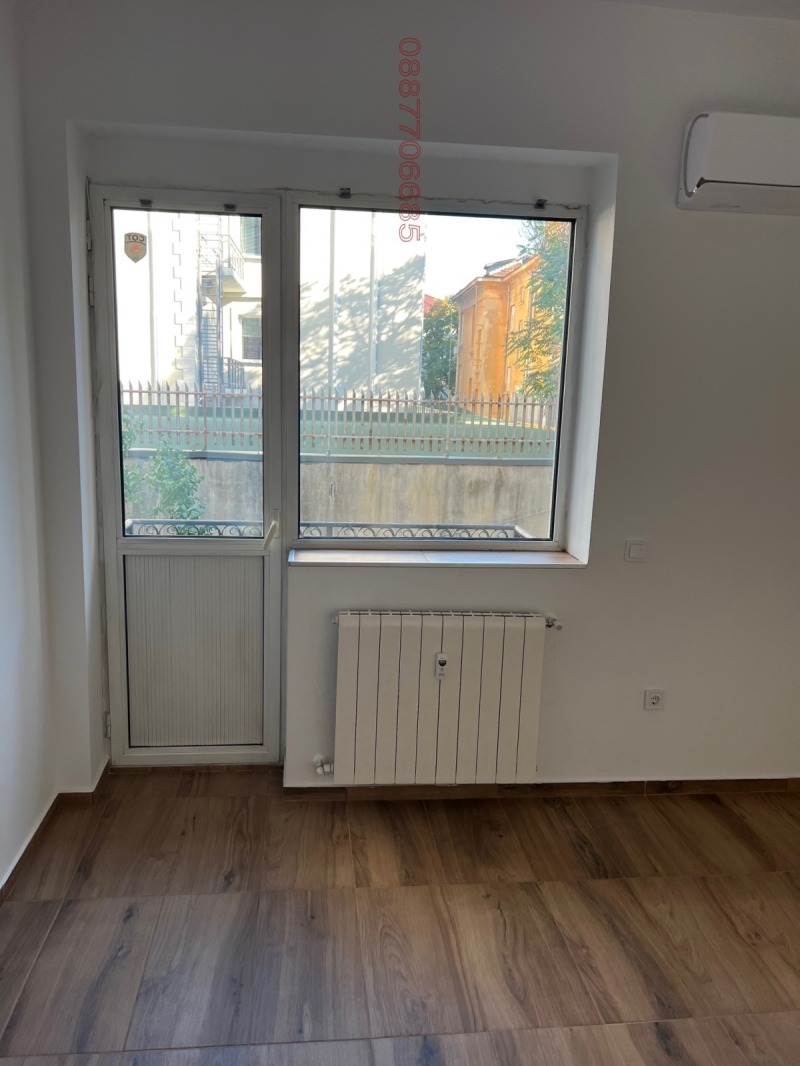 Para alugar  3 quartos Sofia , Doktorski pametnik , 108 m² | 81910251 - imagem [4]