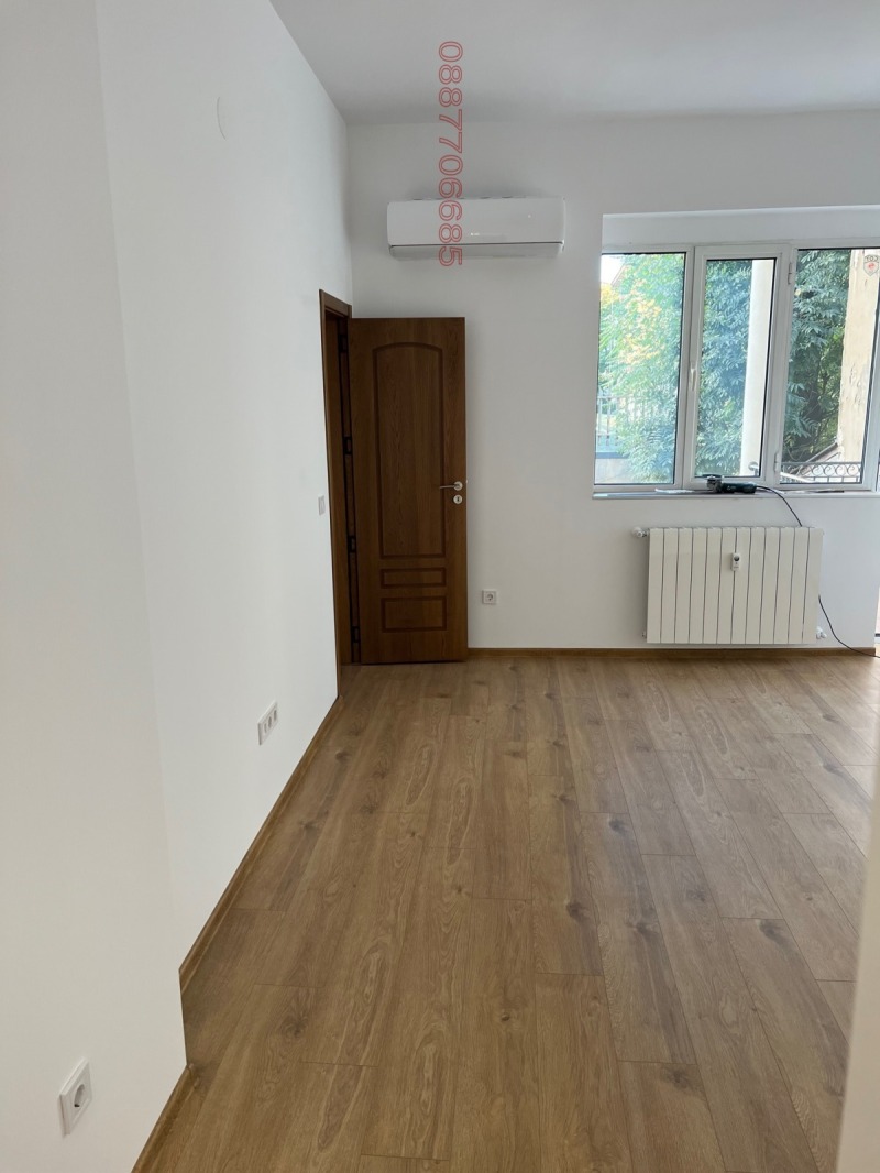 Para alugar  3 quartos Sofia , Doktorski pametnik , 108 m² | 81910251 - imagem [3]