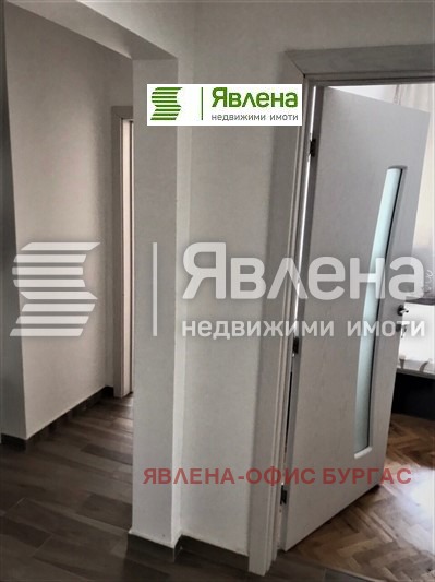 Дава под наем  4-стаен град Бургас , Център , 115 кв.м | 25639011 - изображение [8]