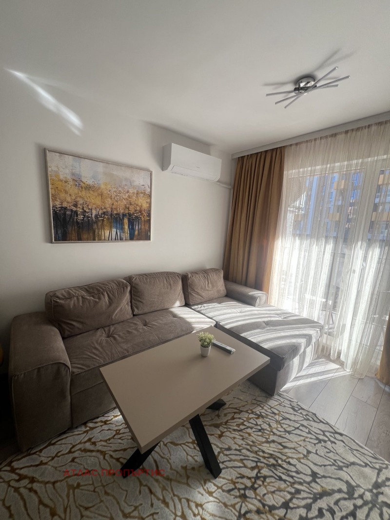 Дава под Наем 2-СТАЕН в град София, Малинова долина - 90 кв.м / 550 € » 1 075.71 лв., АТЛАС ПРОПЪРТИС