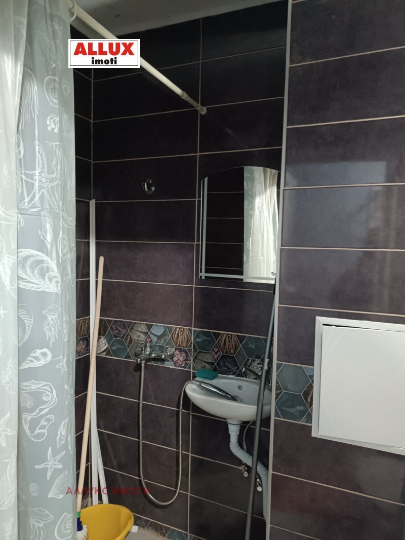 För uthyrning  1 sovrum Ruse , Tjarodeika - Jug , 65 kvm | 70790705 - bild [6]