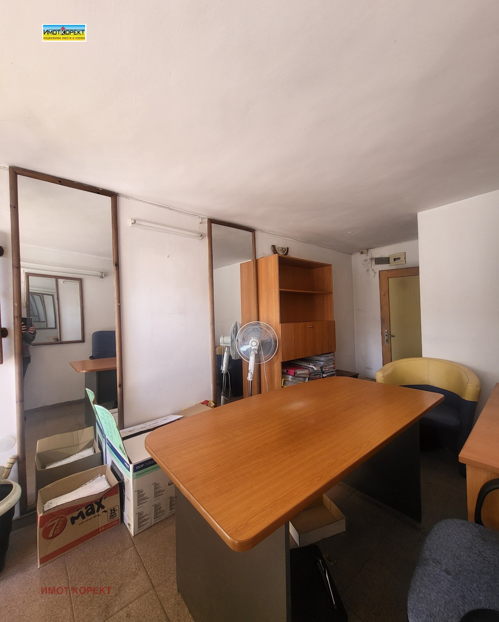 Дава под наем ОФИС, гр. Пазарджик, Идеален център, снимка 4 - Офиси - 53724909