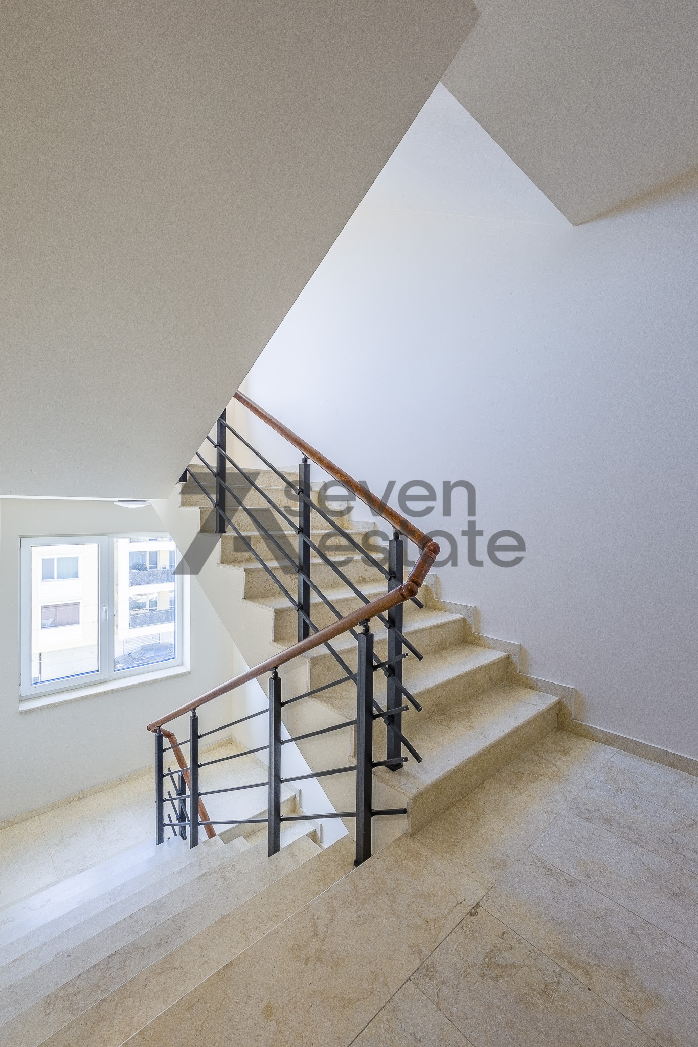 ���� ��� ���� 2-����� | Imot.bg � ����������� 12