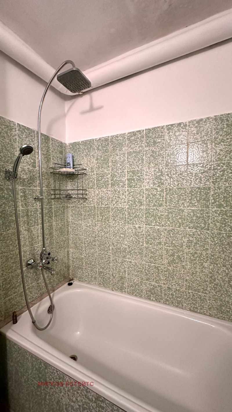 Дава под наем 2-СТАЕН, гр. София, Лозенец, снимка 10 - Апартаменти - 53183963