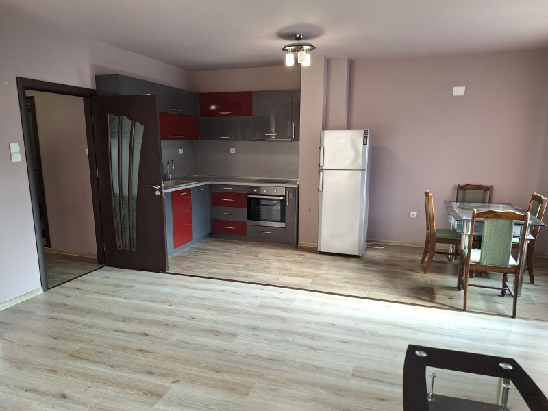 A louer  2 chambres Stara Zagora , Ayazmoto , 100 m² | 20460208