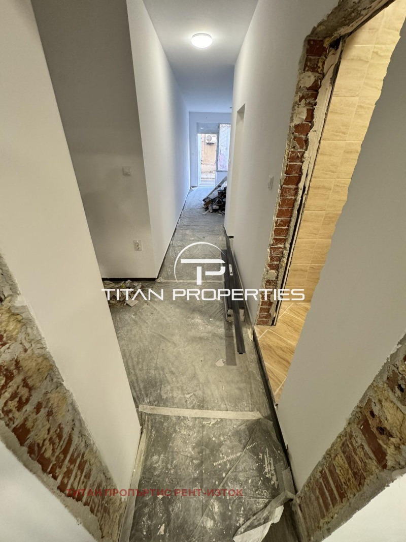 Kiadó  Hivatal Burgas , Vazrazsdane , 80 négyzetméter | 82732050 - kép [5]