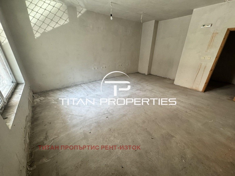 Kiadó  Hivatal Burgas , Vazrazsdane , 80 négyzetméter | 82732050 - kép [15]