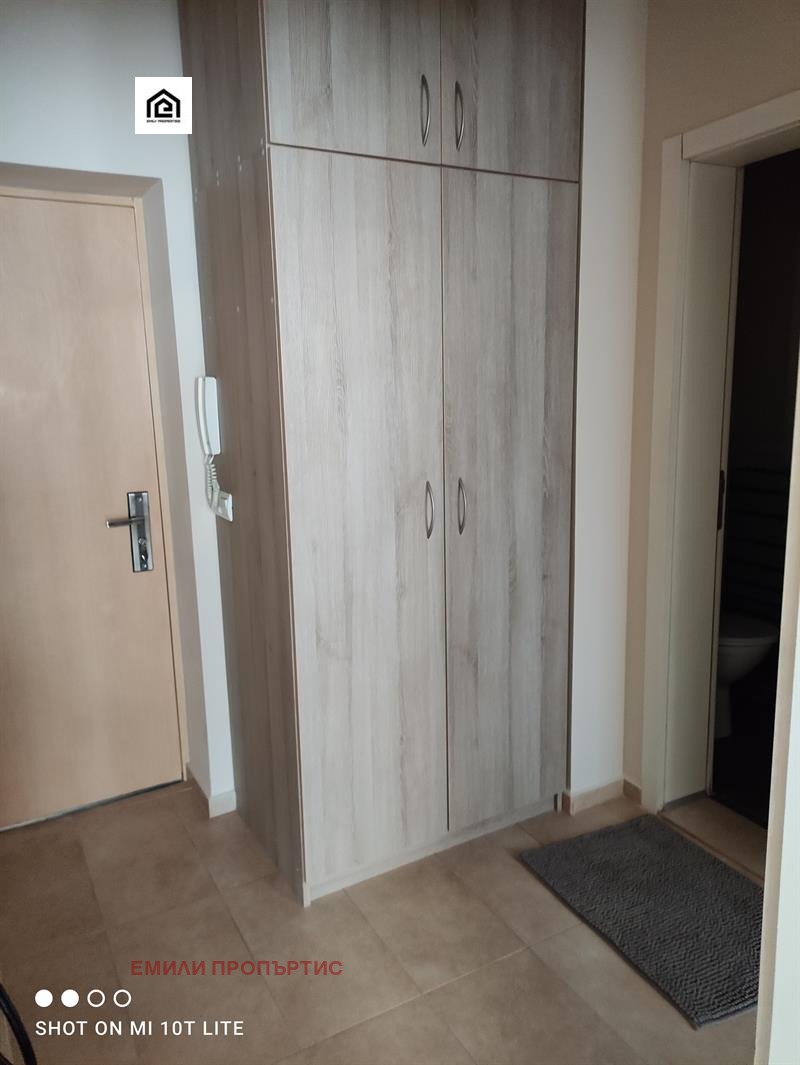 K pronájmu  1 ložnice Sofia , Borovo , 75 m2 | 13536402 - obraz [8]