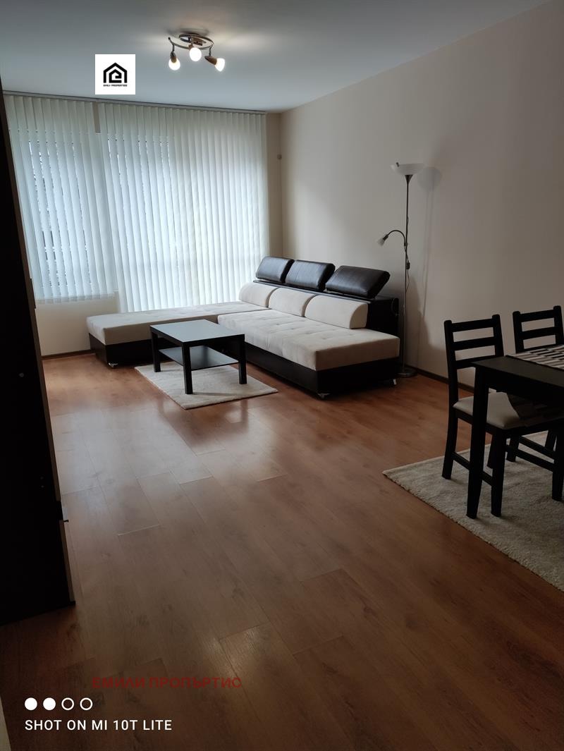K pronájmu  1 ložnice Sofia , Borovo , 75 m2 | 13536402 - obraz [2]