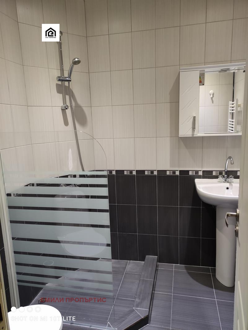K pronájmu  1 ložnice Sofia , Borovo , 75 m2 | 13536402 - obraz [6]