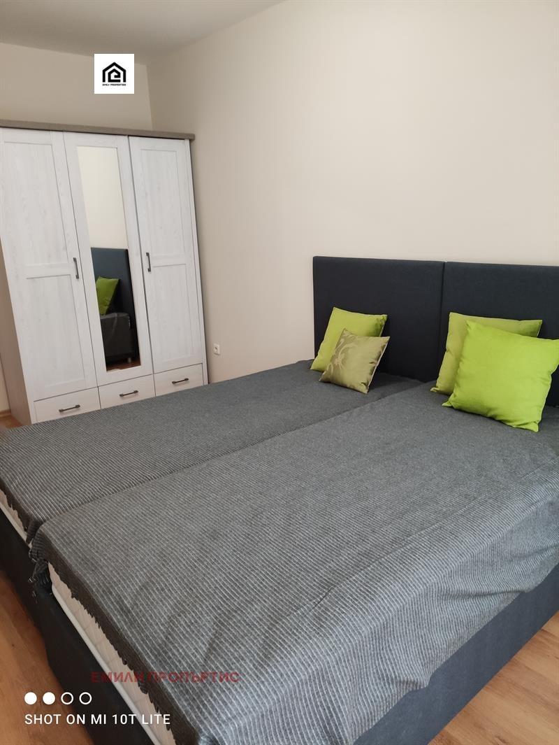 K pronájmu  1 ložnice Sofia , Borovo , 75 m2 | 13536402 - obraz [5]