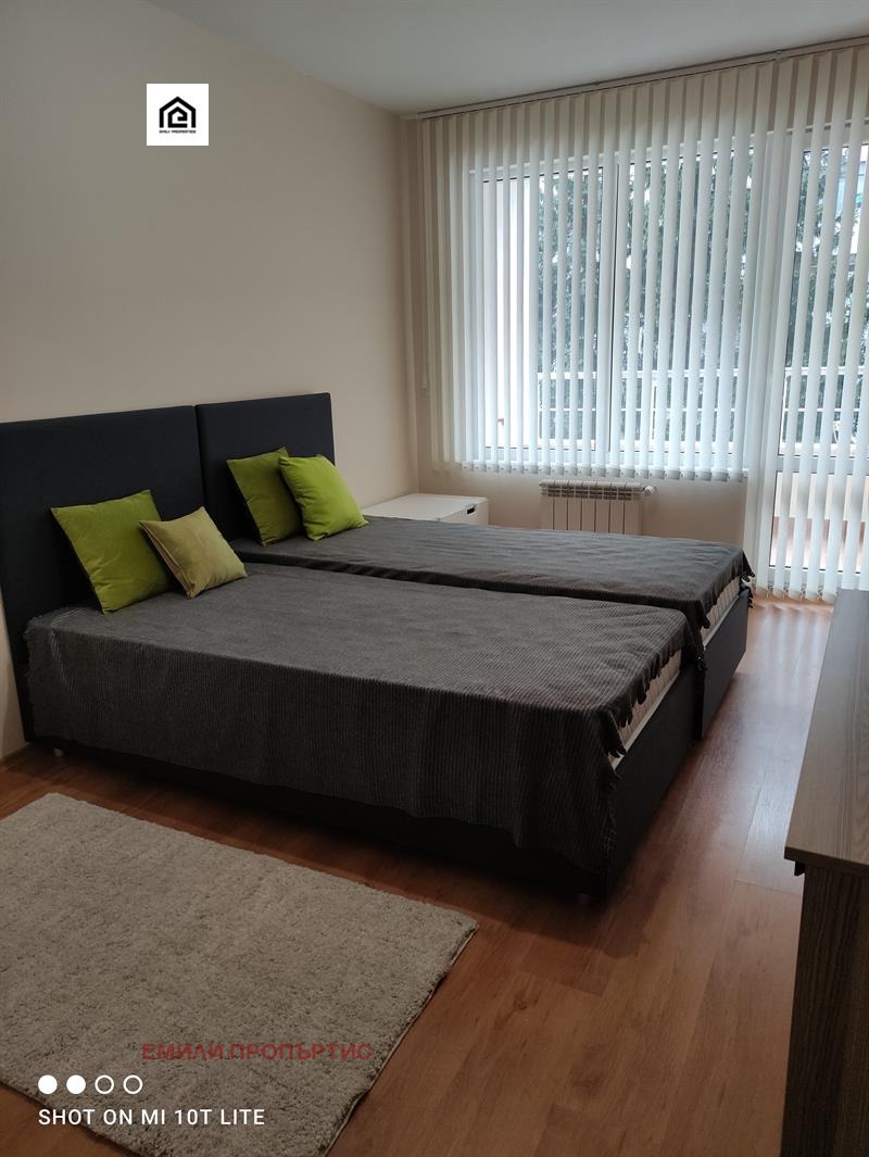 K pronájmu  1 ložnice Sofia , Borovo , 75 m2 | 13536402 - obraz [4]